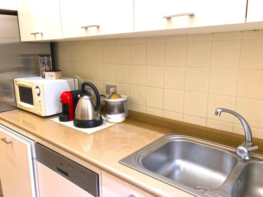 Castel Morrone Apartment Μιλάνο Εξωτερικό φωτογραφία